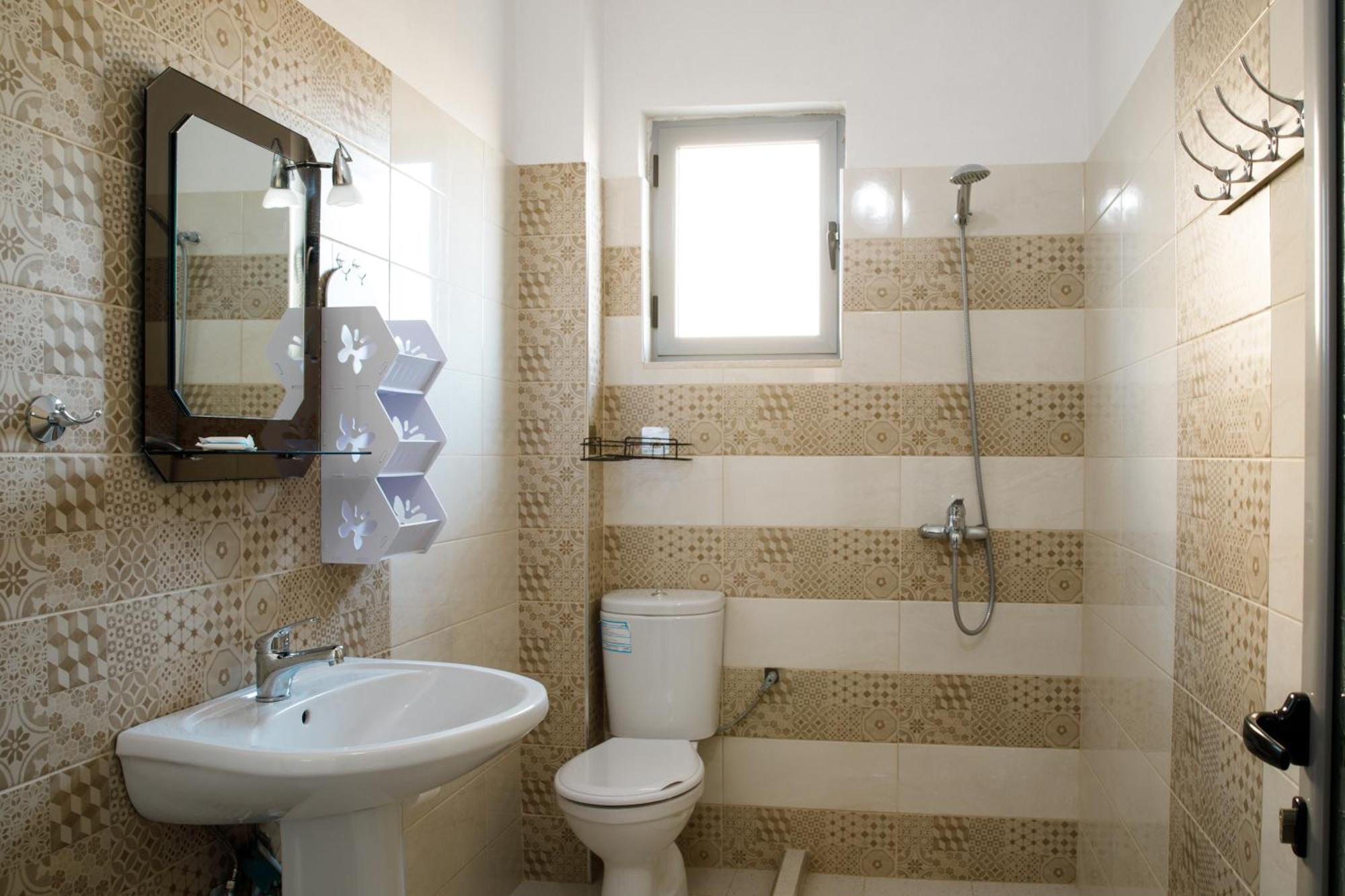 Grand Blue Aparthotel Sarande Exterior photo